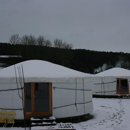 Yourtes En Terrasse Bonneval  Exterior photo