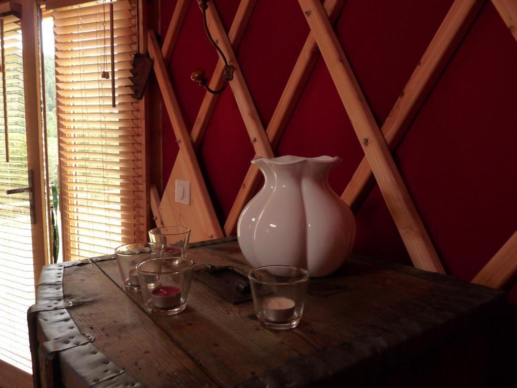 Yourtes En Terrasse Bonneval  Room photo