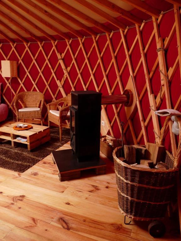 Yourtes En Terrasse Bonneval  Room photo