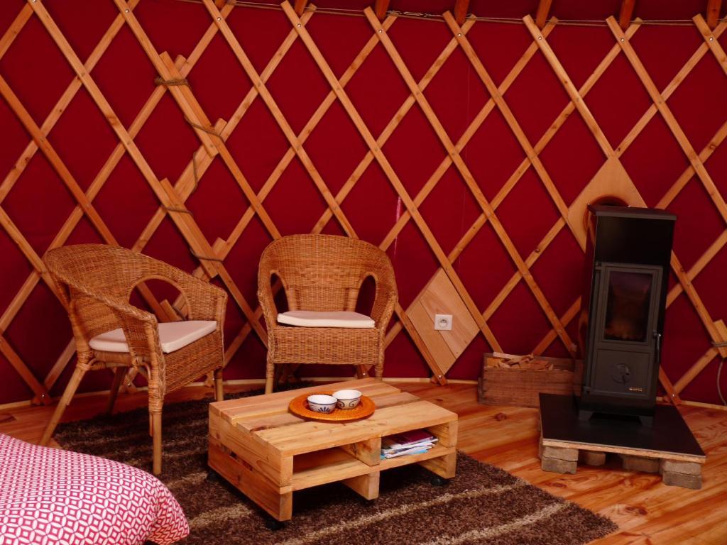 Yourtes En Terrasse Bonneval  Room photo