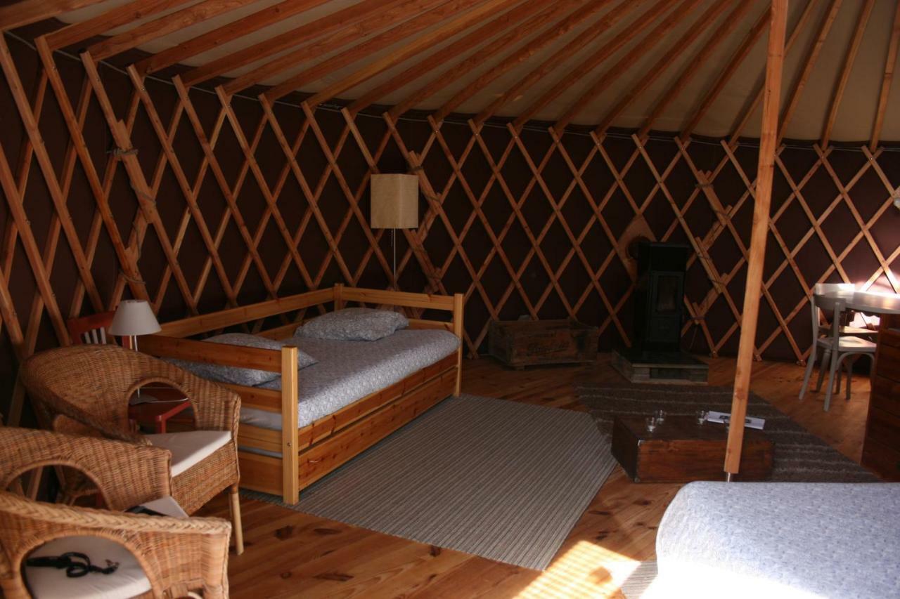 Yourtes En Terrasse Bonneval  Room photo